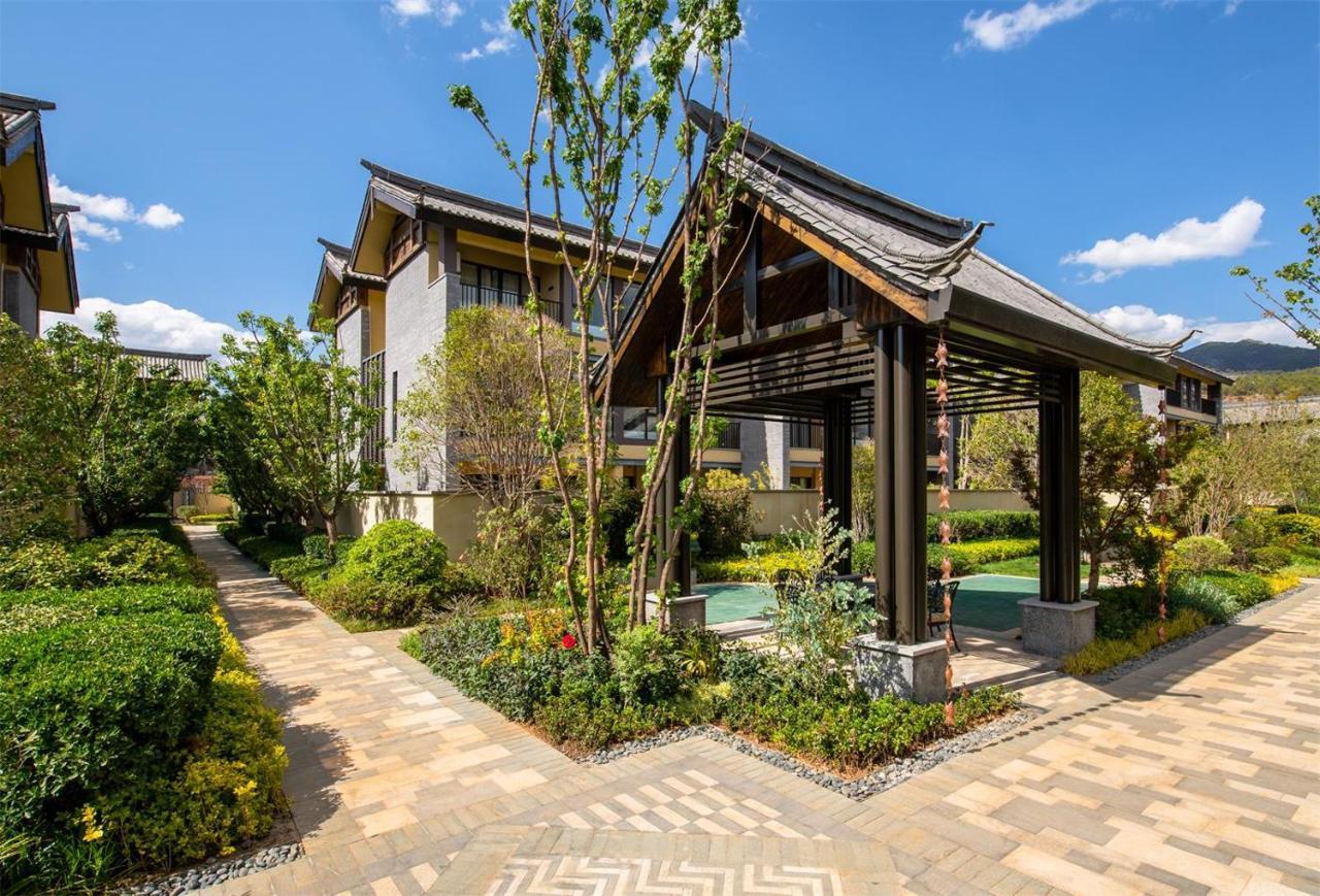 ליג'יאנג Howard Johnson Jinlin Plaza Lijiang מראה חיצוני תמונה